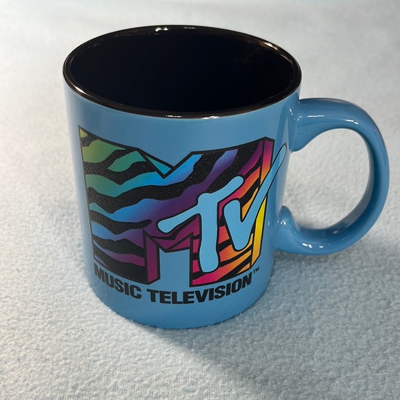Mtv Music Television Ceramic Mug - Size 20 oz - Picture 1 of 5